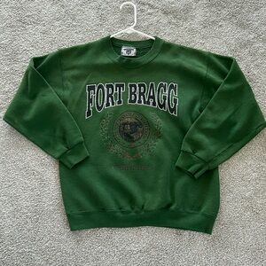 Vintage 90’s fort Bragg crew sweatshirt